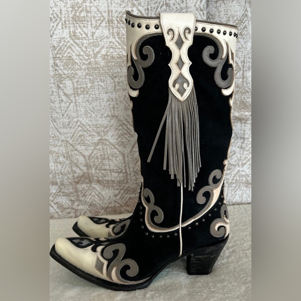 Women’s boots